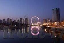 久久无码人妻精品一区二区三区-平台的隐秘角落，久久无码人妻精品一区二区三区的真实世界